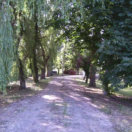 Le Moulin De Beaudet بيت للعطل
